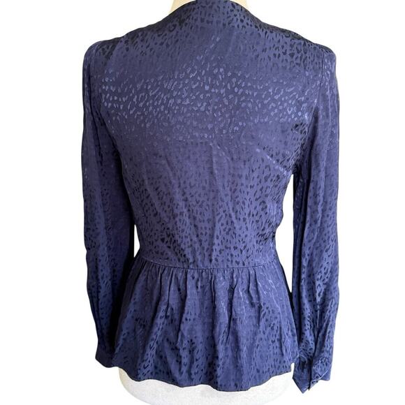 & other stories Navy Blue jacquard animal print satin Wrap Peplum blouse Sz 4 - Picture 5 of 13
